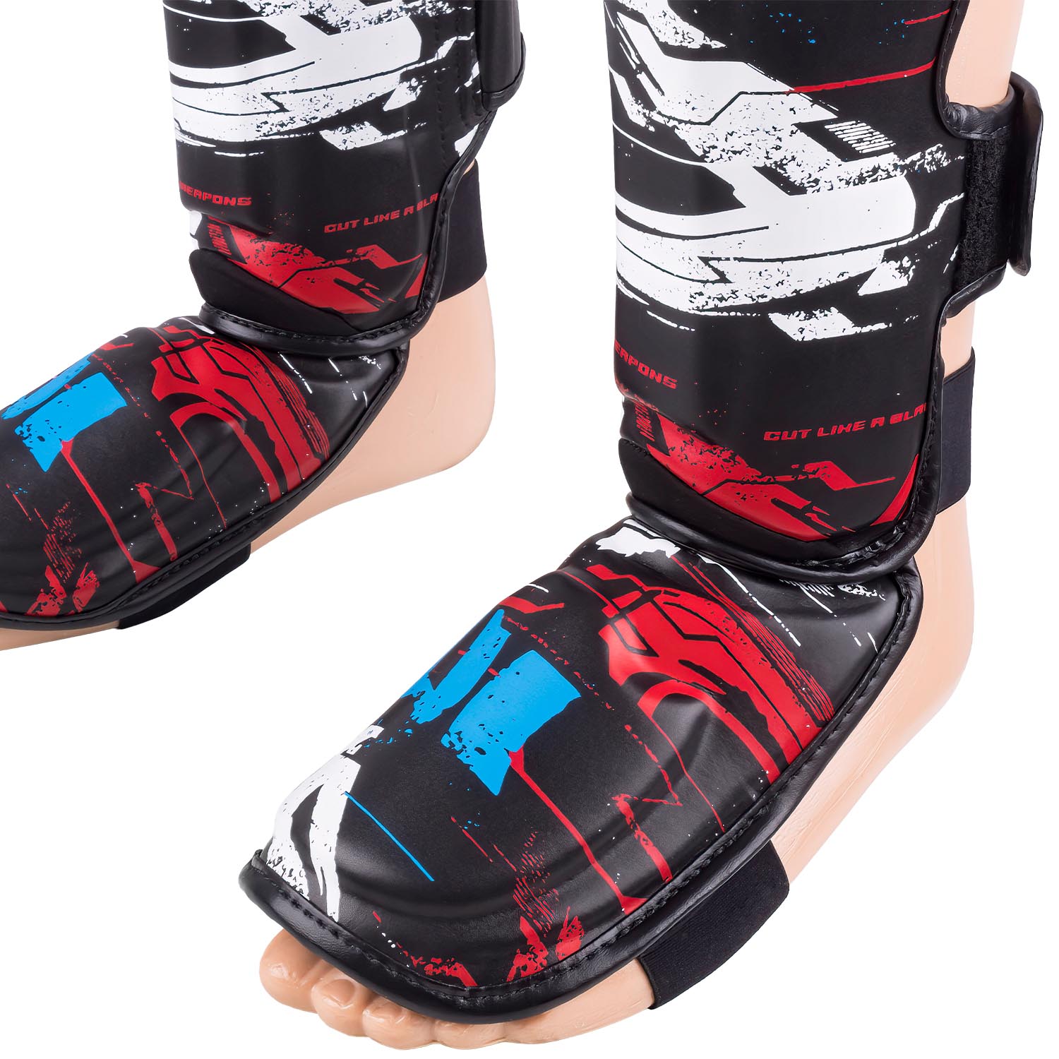 8 WEAPONS Shin Guards, Cut like a Blade 2.0, black, XL