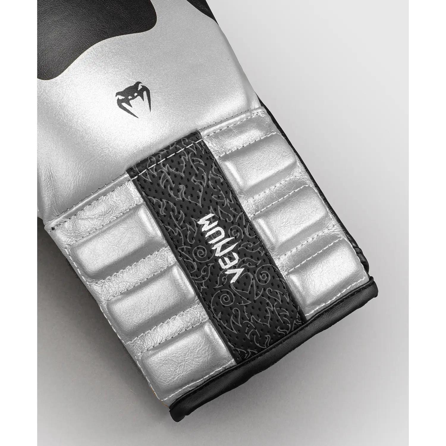 VENUM Boxing Gloves, Reverso, black-silver, 16 Oz