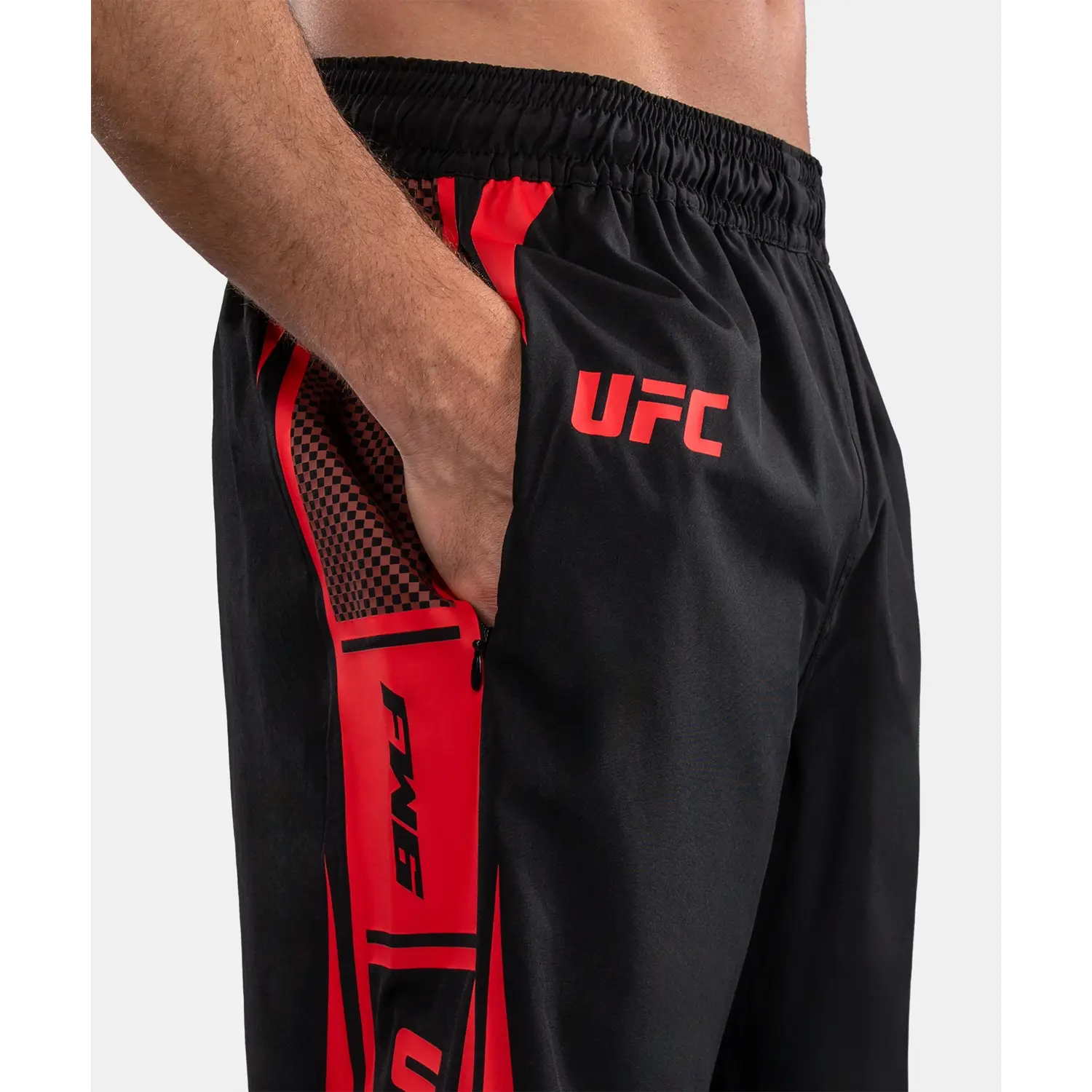 VENUM Training Shorts, UFC Unity, black-red, XXL