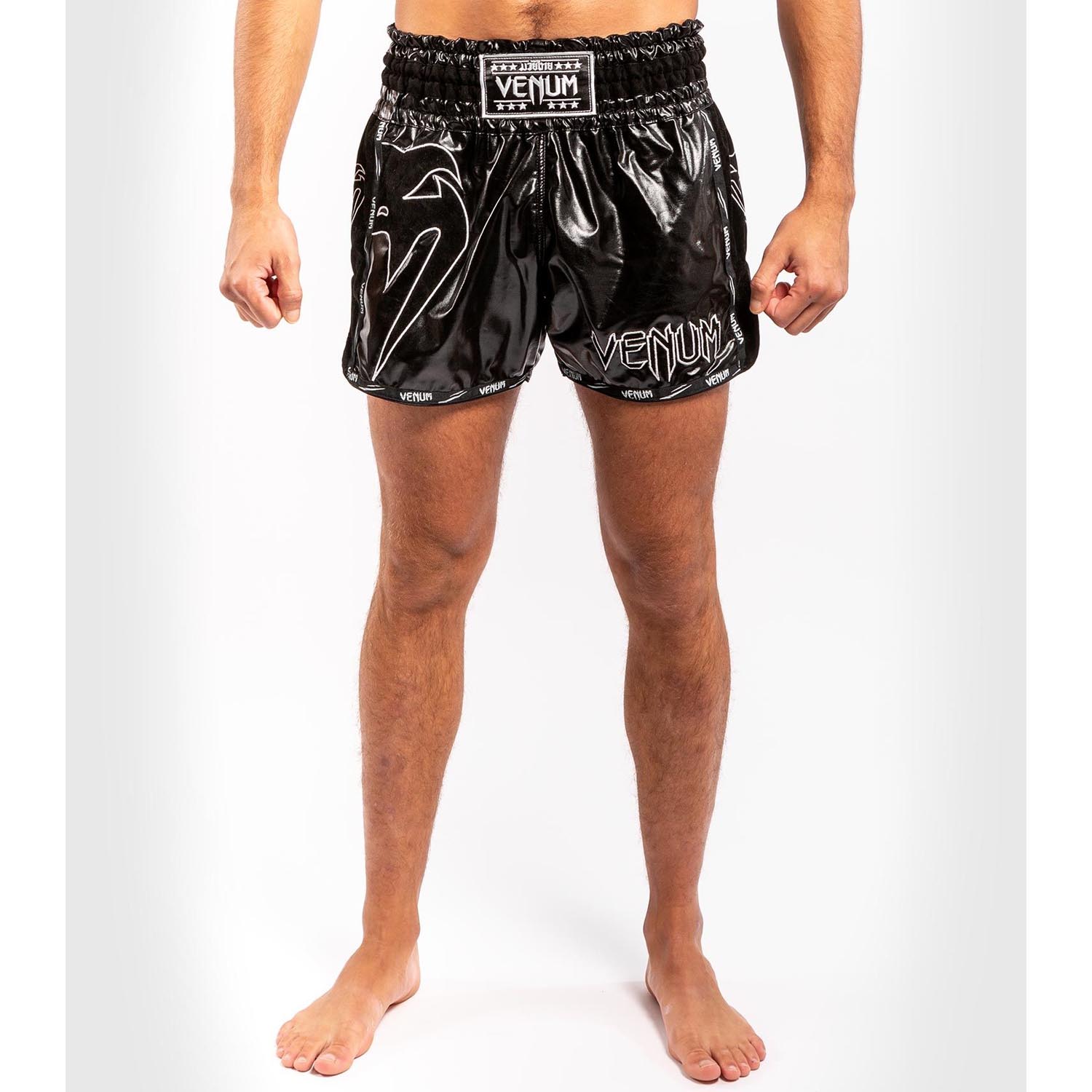Venum Muay Thai Shorts Giant schwarz-weiß 