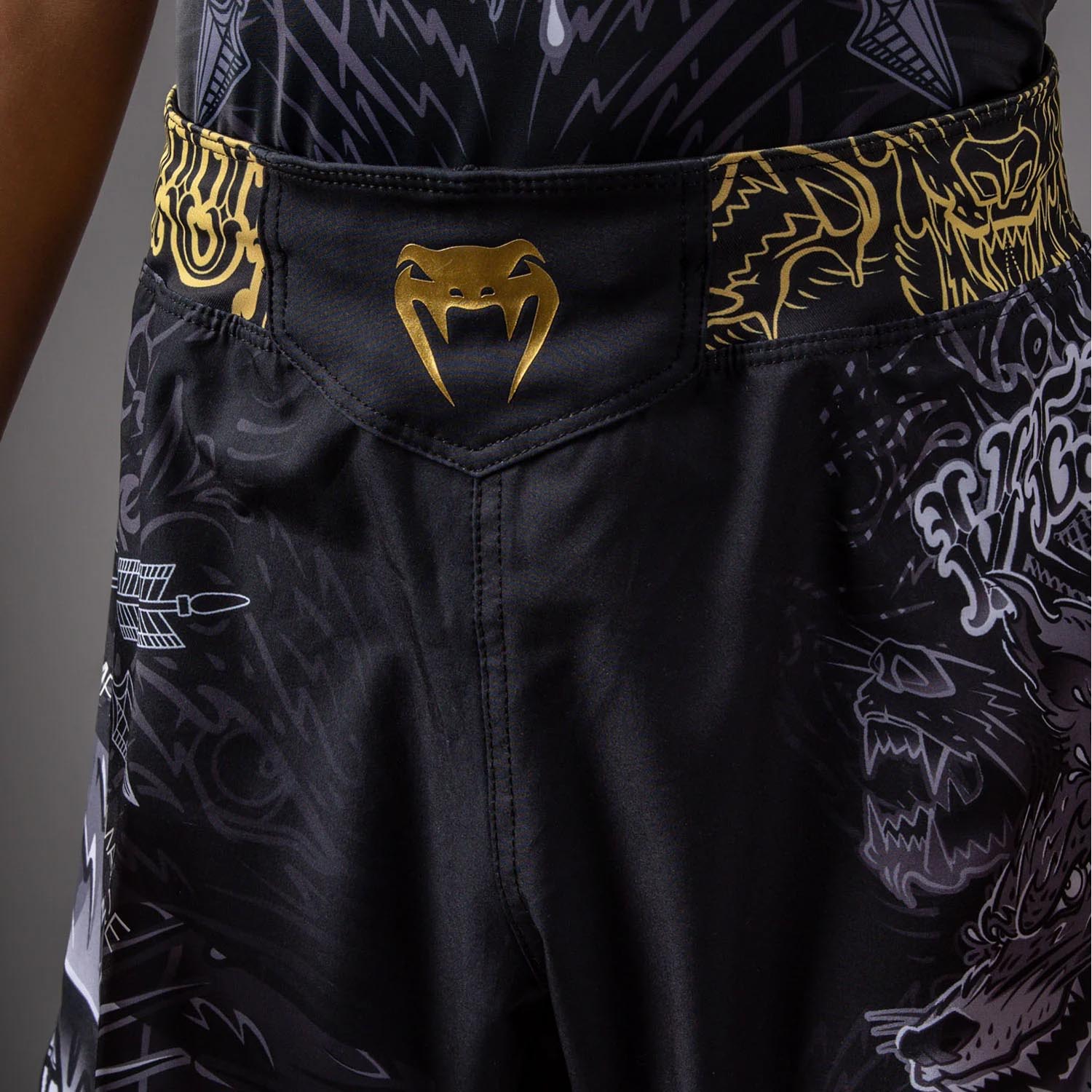 VENUM MMA Fight Shorts, Kids, Wolf Atak, black-grey, 12 J