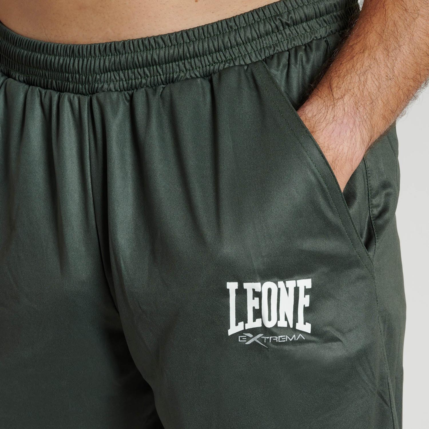 LEONE Fitness Shorts, Logo, green-white, XXL