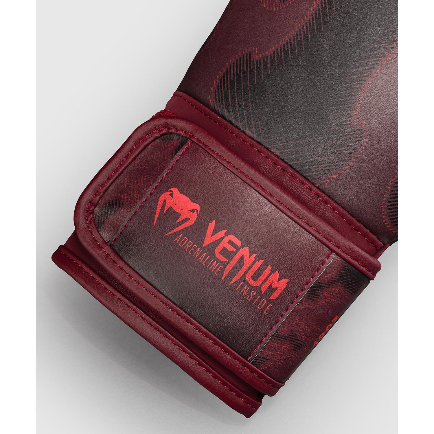 VENUM Boxing Gloves, Spectre, black-red, 16 Oz