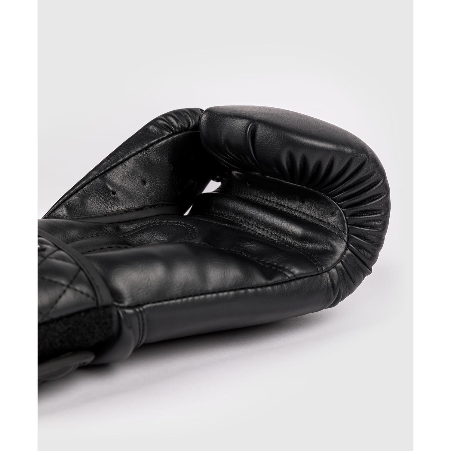 VENUM Boxing Gloves, Impact Classic, black, 16 Oz