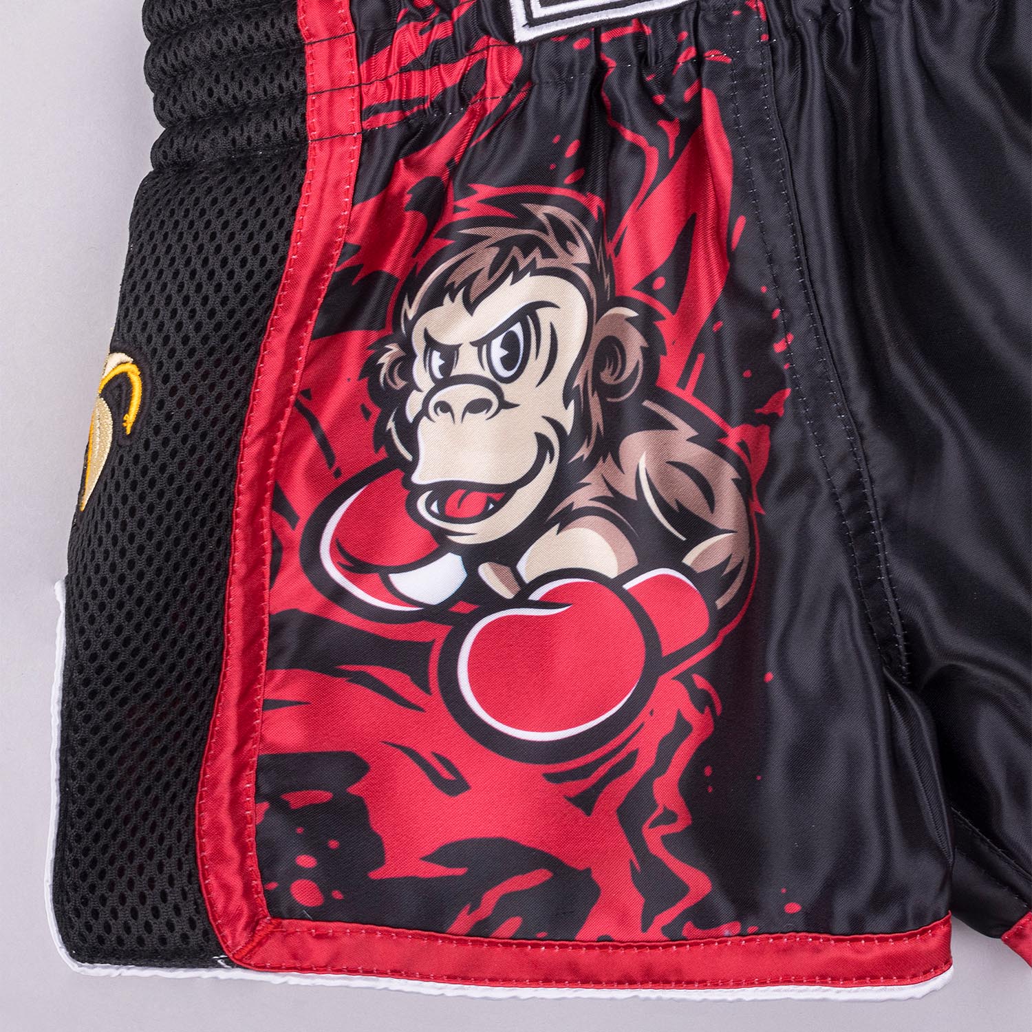 8 WEAPONS Muay Thai Shorts, Kids, Joe, black-red, 6-8 Y