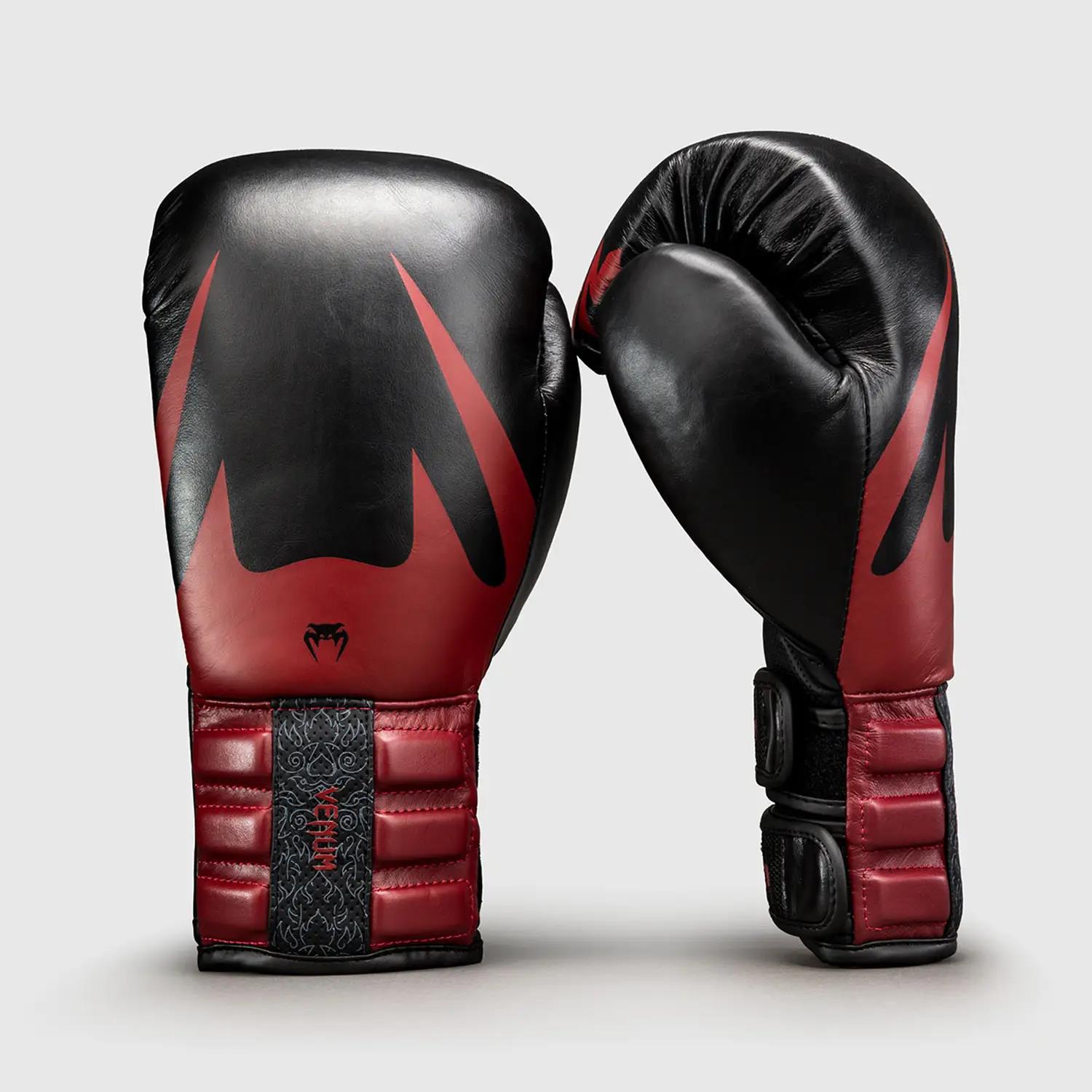 VENUM Boxing Gloves, Reverso, black-red, 16 Oz