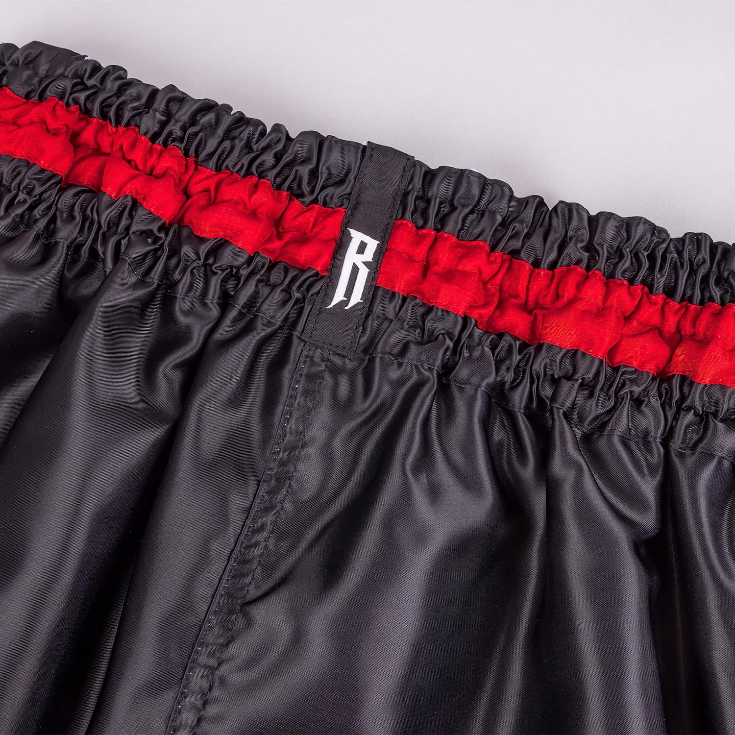 RINGLIFE Muay Thai Shorts, Vanguard, black-red, XXL