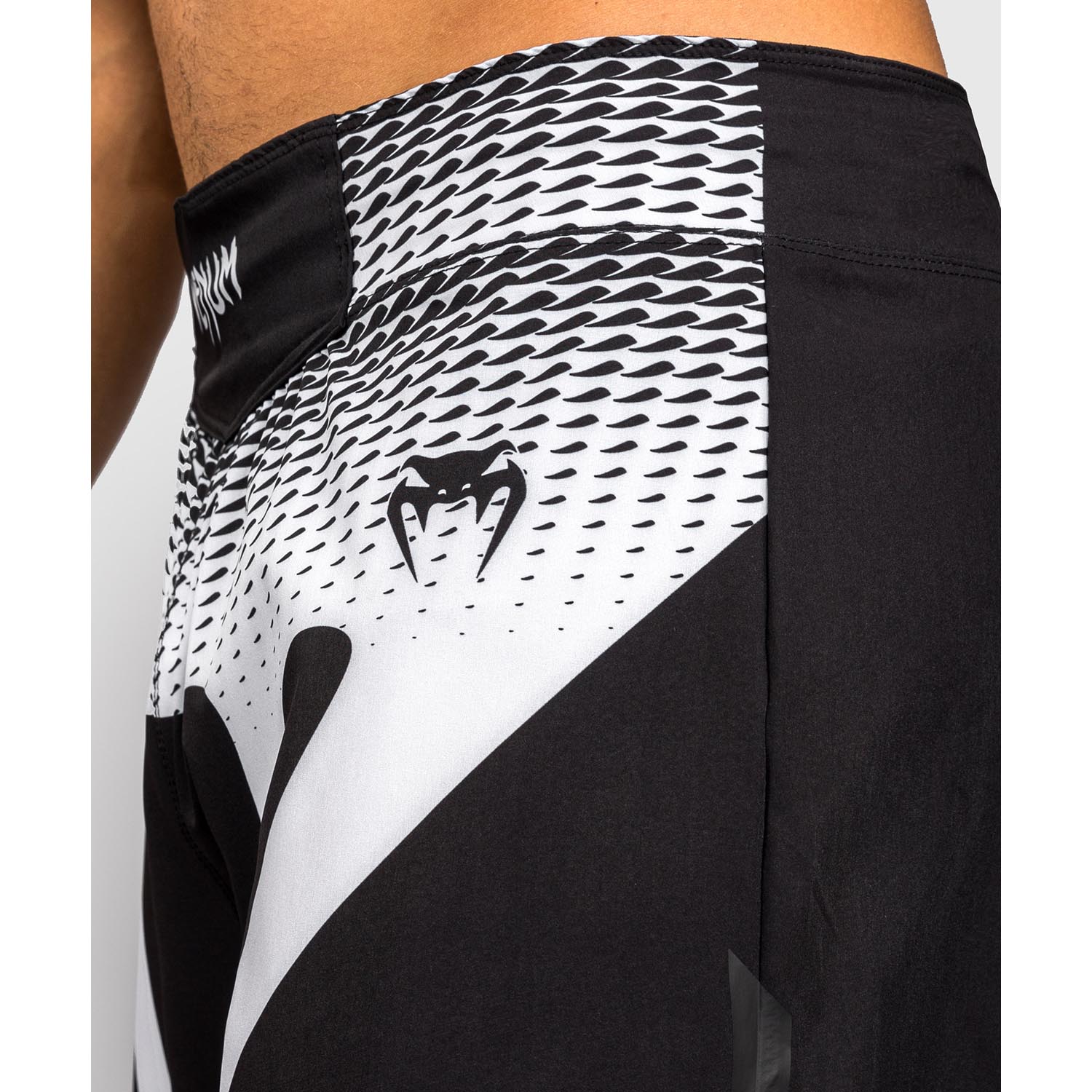 VENUM MMA Fight Shorts, No Gi, black-white, S