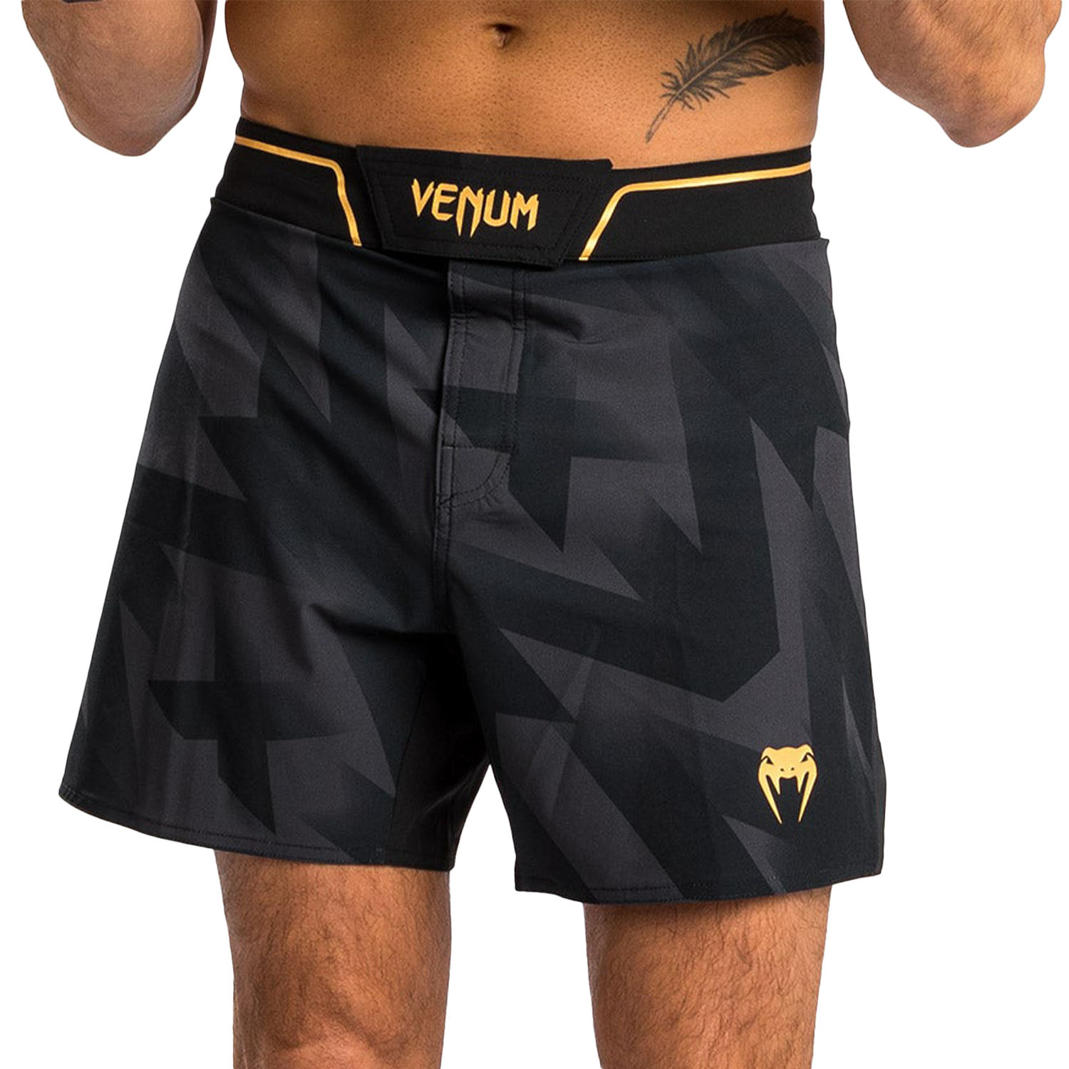 VENUM MMA Fight Shorts, Razor, schwarz-gold