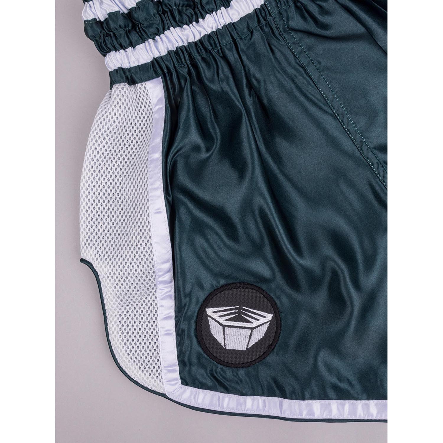 RINGLIFE Muay Thai Shorts, Represent, green-white, M