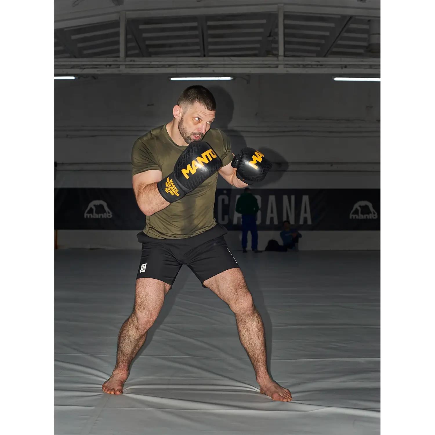 MANTO Training Shorts, Pulse, black, XXL