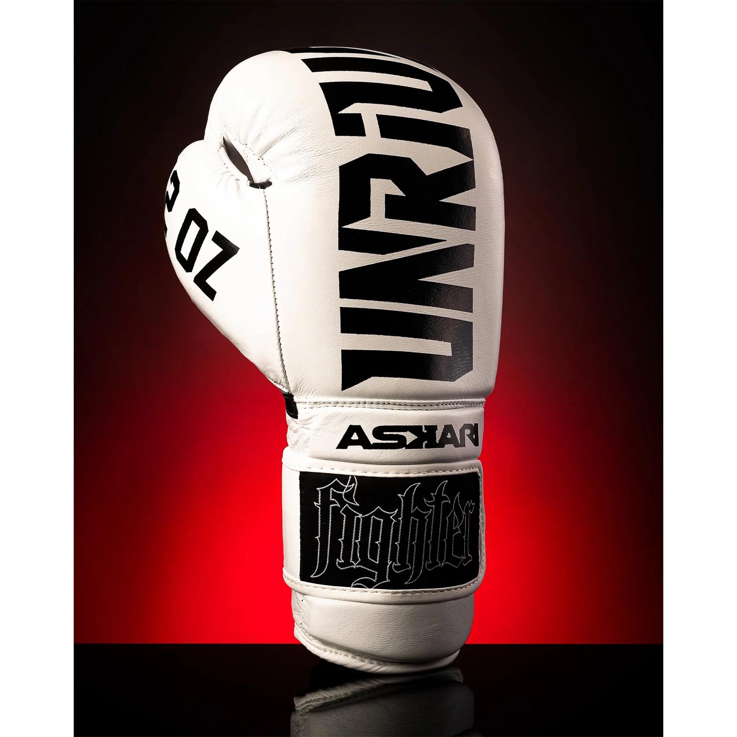 ASKARI Boxing Gloves, Unrivaled, white-black, 16 Oz
