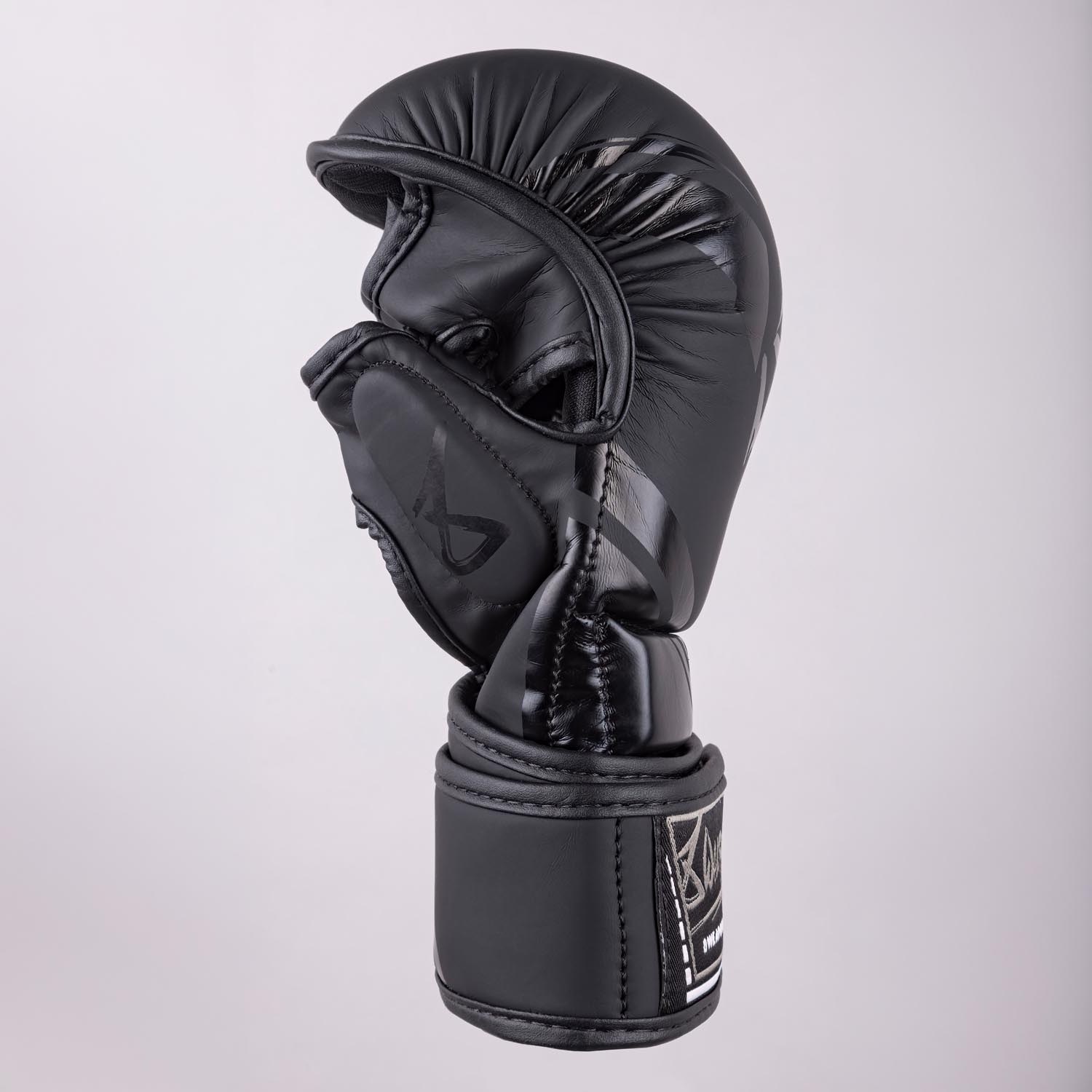 8 WEAPONS MMA Sparring Gloves, Shift, black-black, S