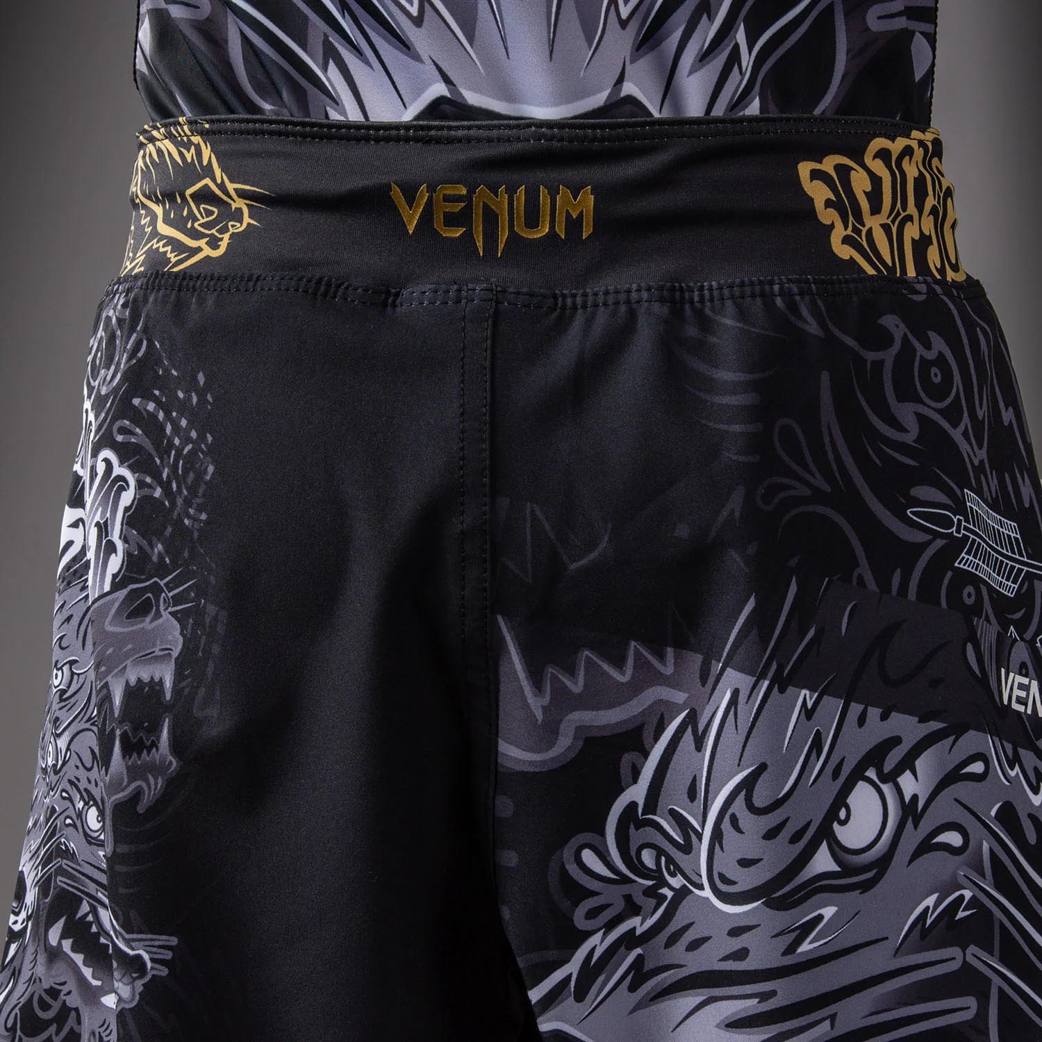 VENUM MMA Fight Shorts, Kids, Wolf Atak, black-grey, 12 J