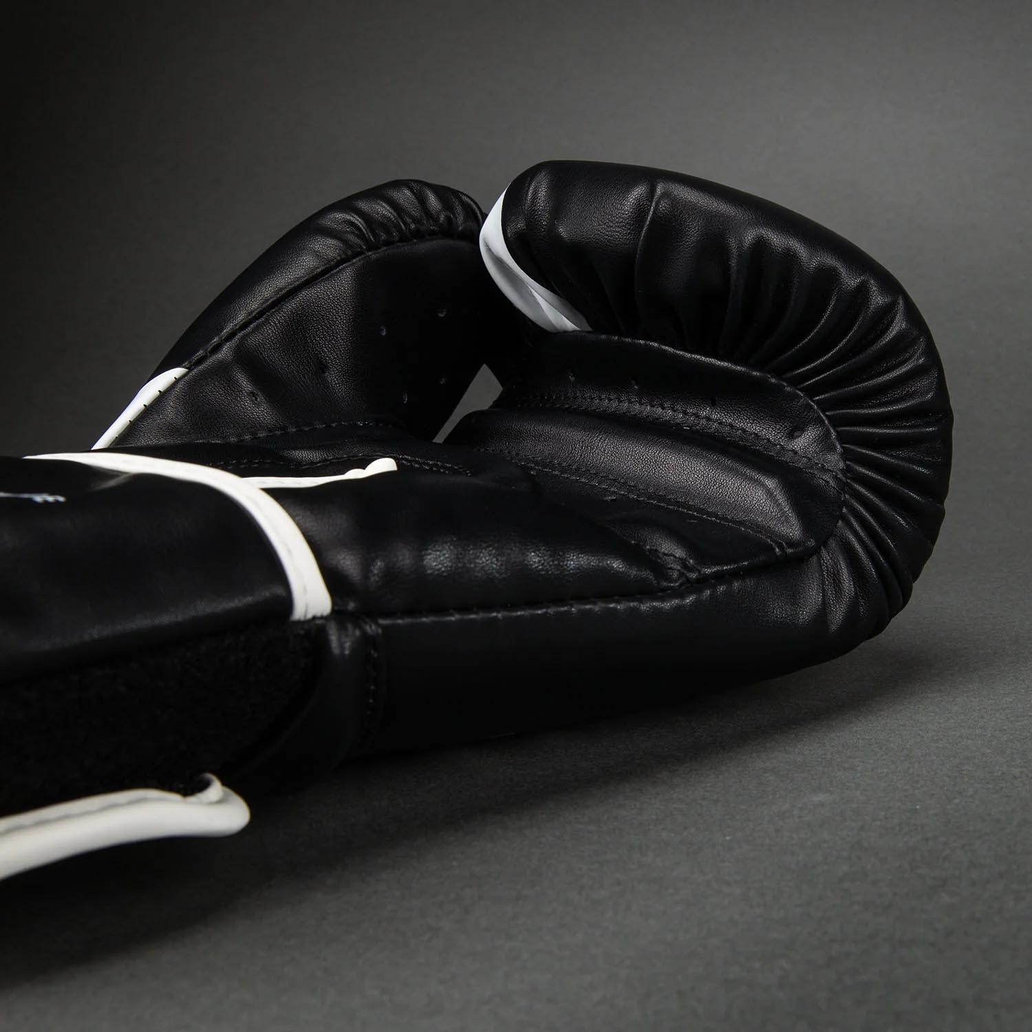 VENUM Boxing Gloves, Challenger 2.5, black-white, 16 Oz