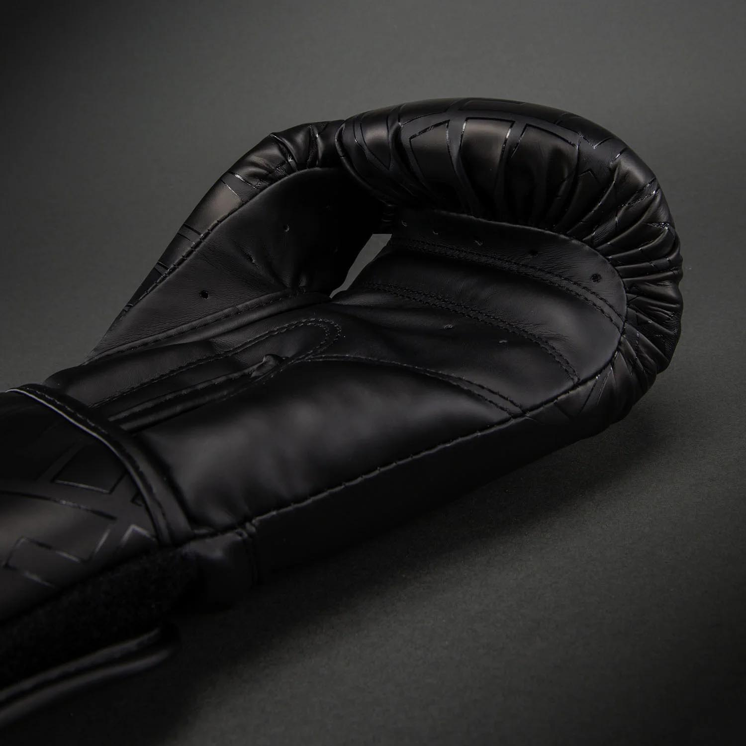 VENUM Boxing Gloves, Contender 1.5 XT 3D, black-gold, 12 Oz