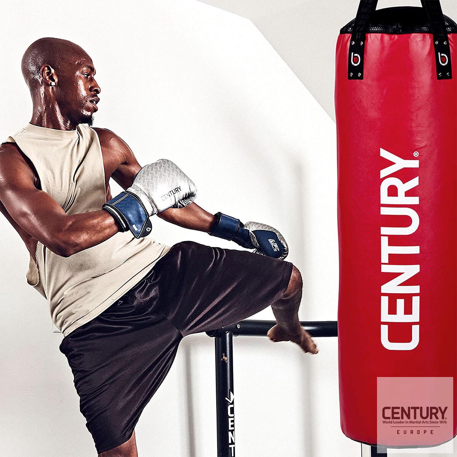 Century Boxing Bag, Brave, 45 Kg 125 cm, red