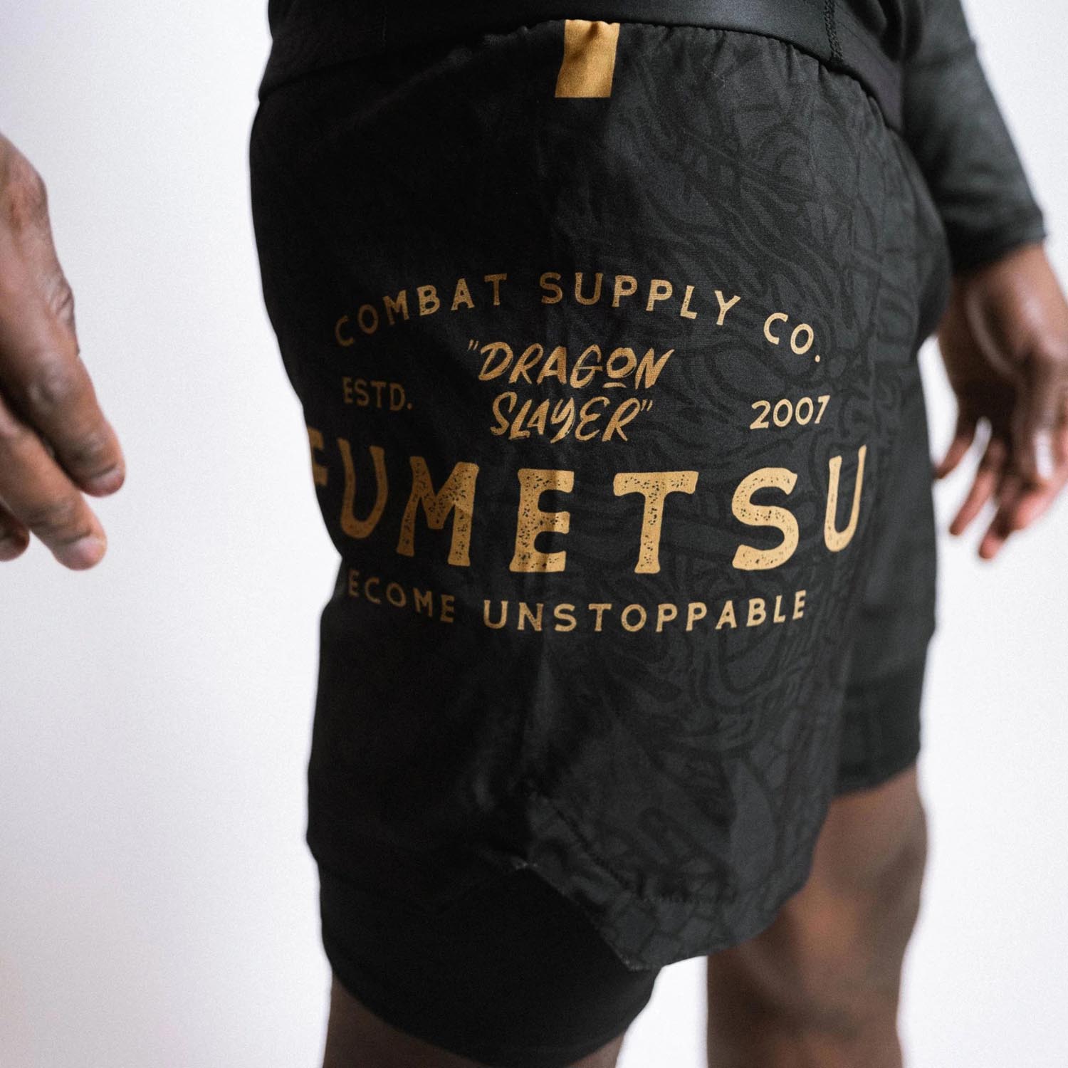Fumetsu MMA Fight Shorts, Dragon Slayer Dual Layer, black-gold, XXL