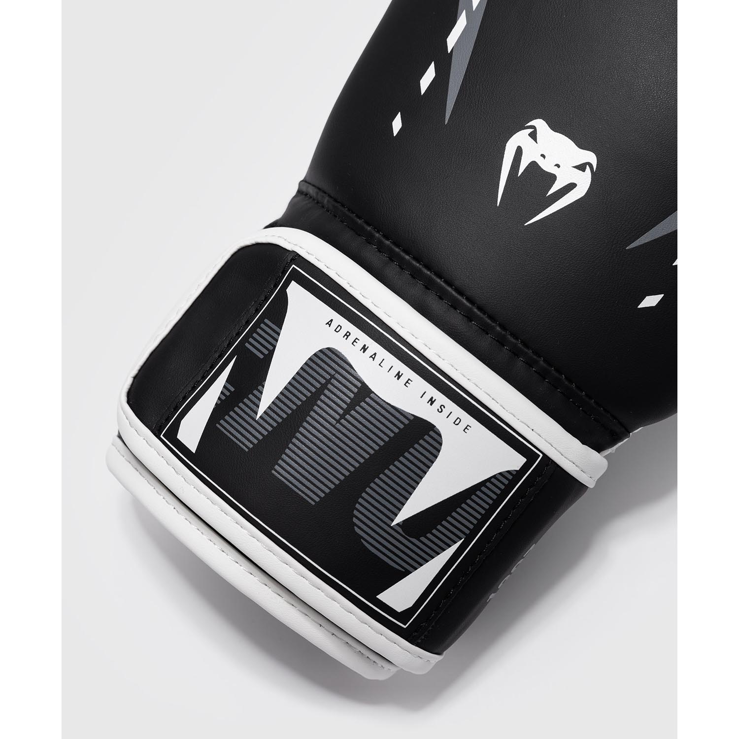 VENUM Boxing Gloves, Adrenaline, black-silver, 14 Oz