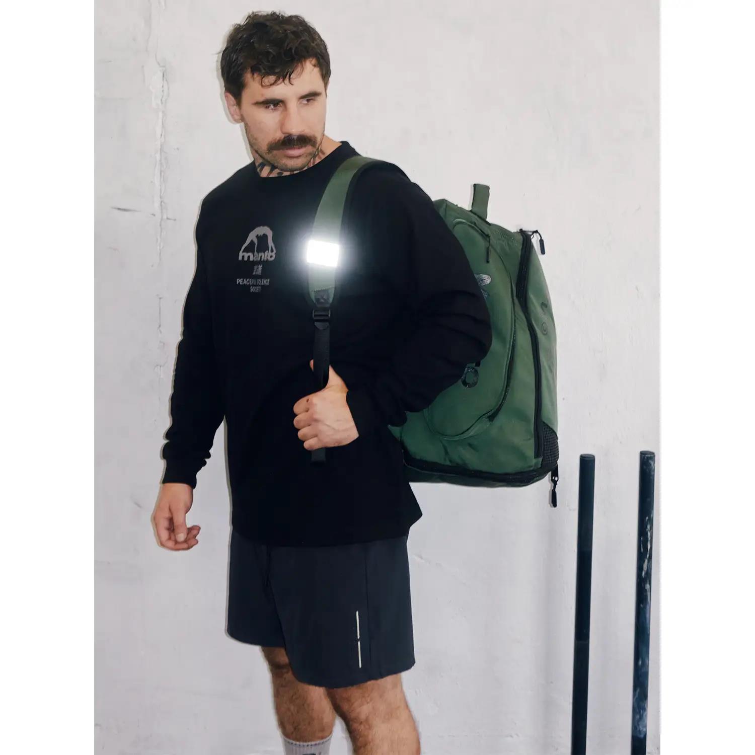 MANTO Rucksack, Circle XL, Convertible, green