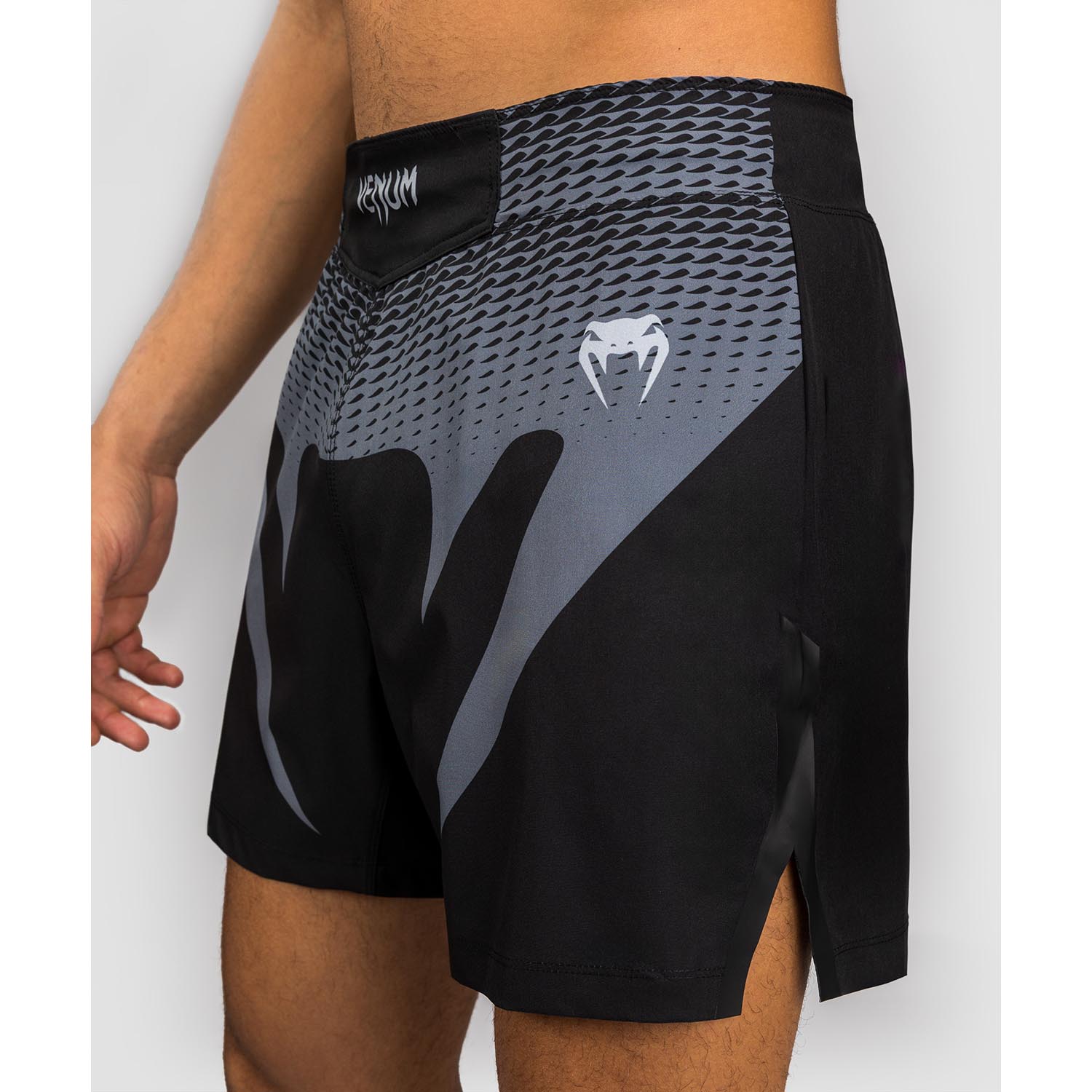 VENUM MMA Fight Shorts, No Gi, black-silver, XXL