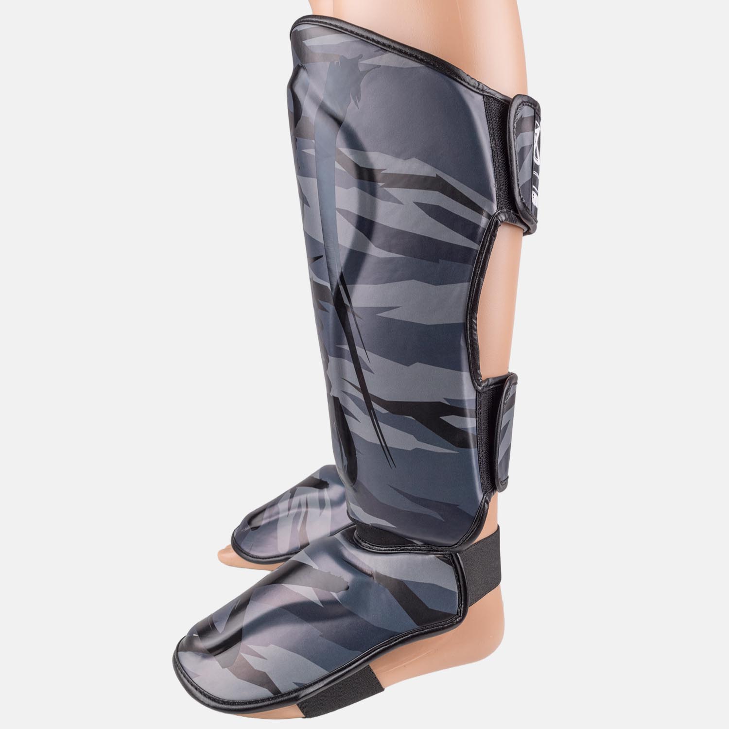 8 WEAPONS Shin Guards, Unlimited 2.0, urban camo, S
