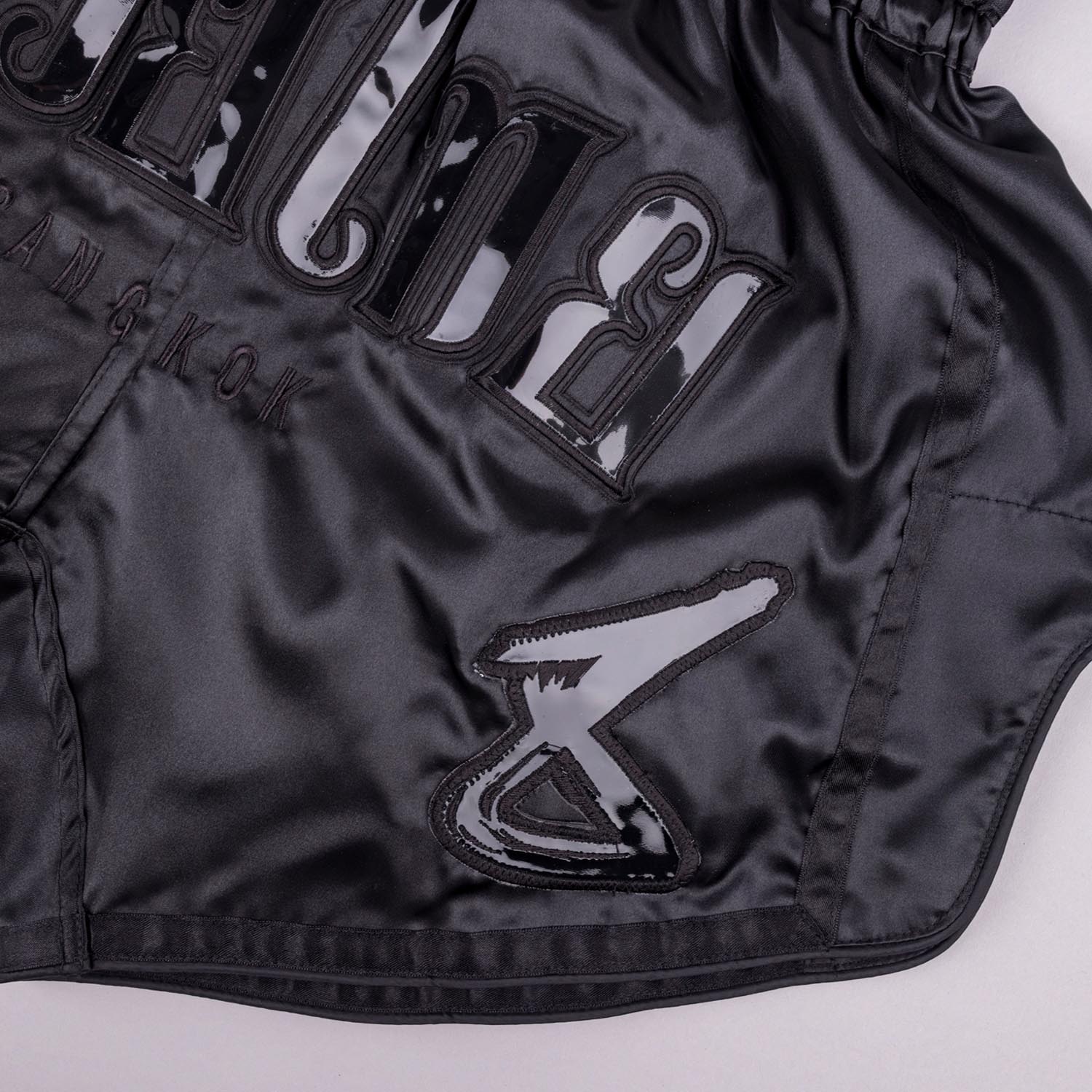 8 WEAPONS Muay Thai Shorts, Bangkok, black-black, S