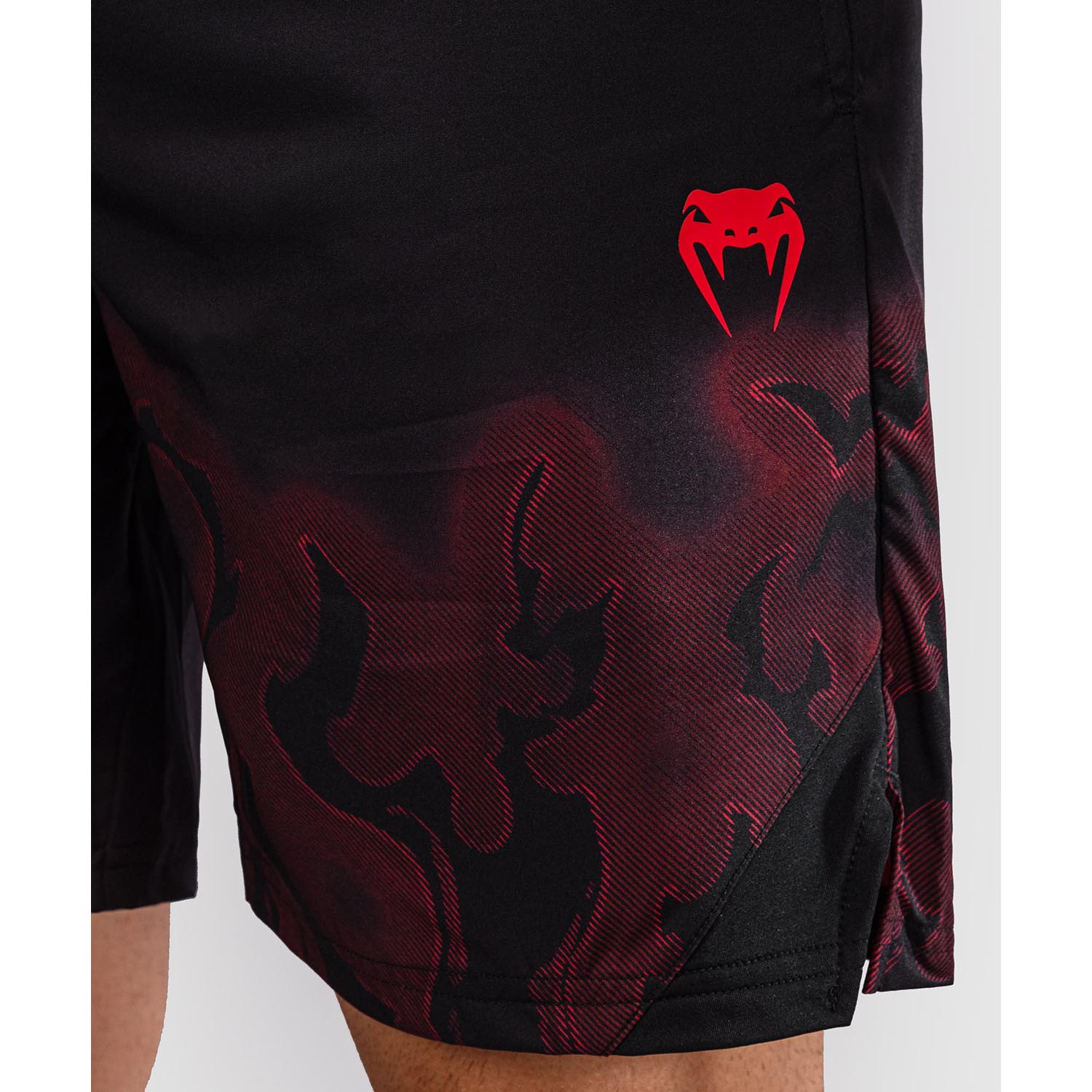 VENUM Training Shorts, Spectre, black-red, XXL
