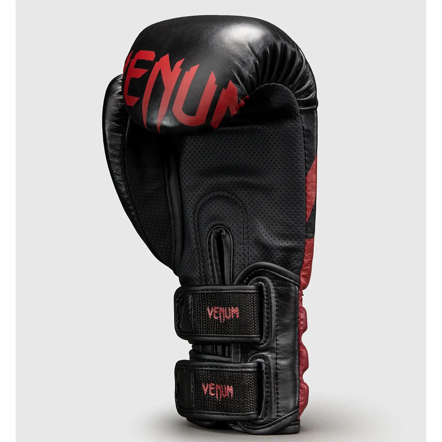 VENUM Boxing Gloves, Reverso, black-red, 16 Oz
