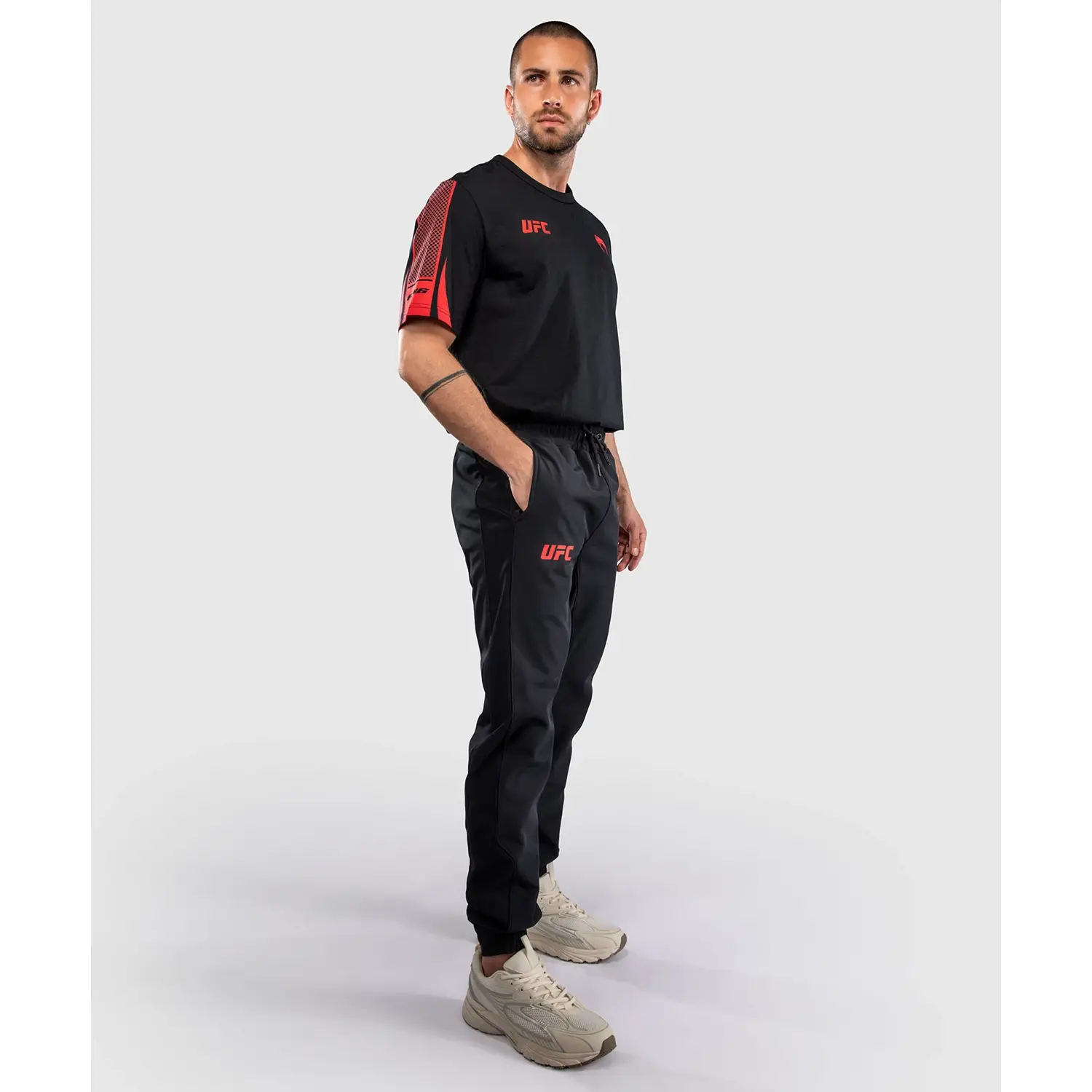 VENUM Joggers, UFC Unity, black-red, XXL