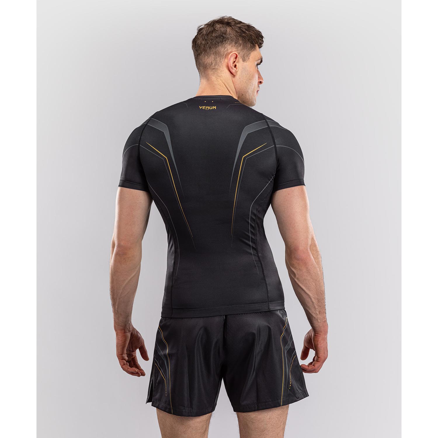 VENUM Rashguard, S/S, Streamline, black-gold, XXL