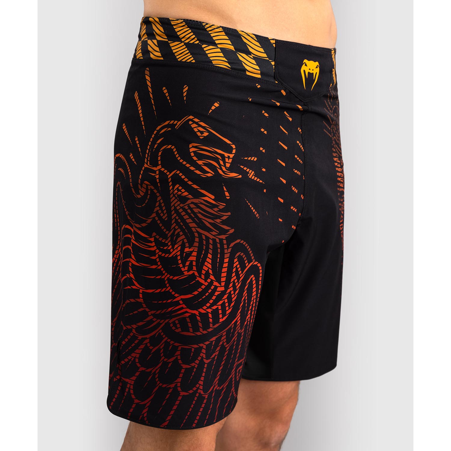 VENUM MMA Fight Shorts, Quetzel Fury, black-red, L