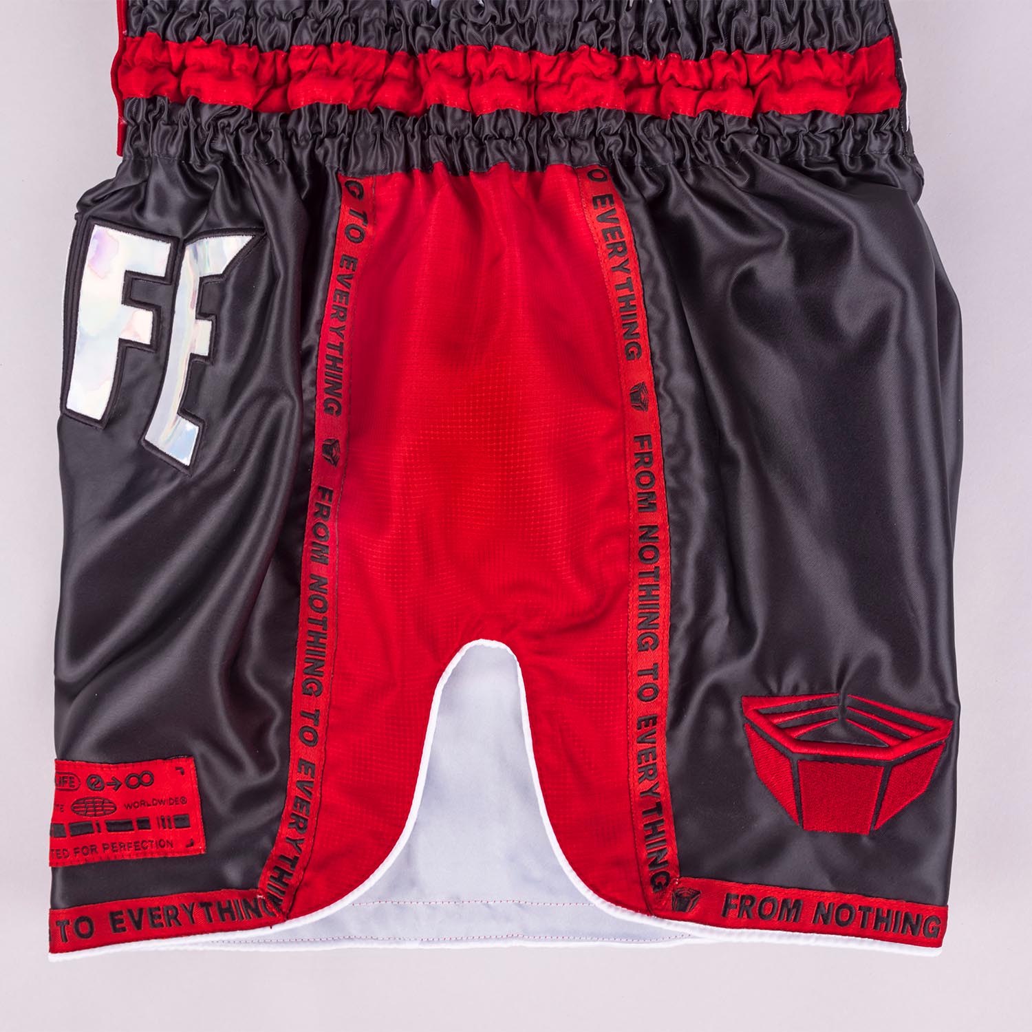 RINGLIFE Muay Thai Shorts, Vanguard, black-red, XXL