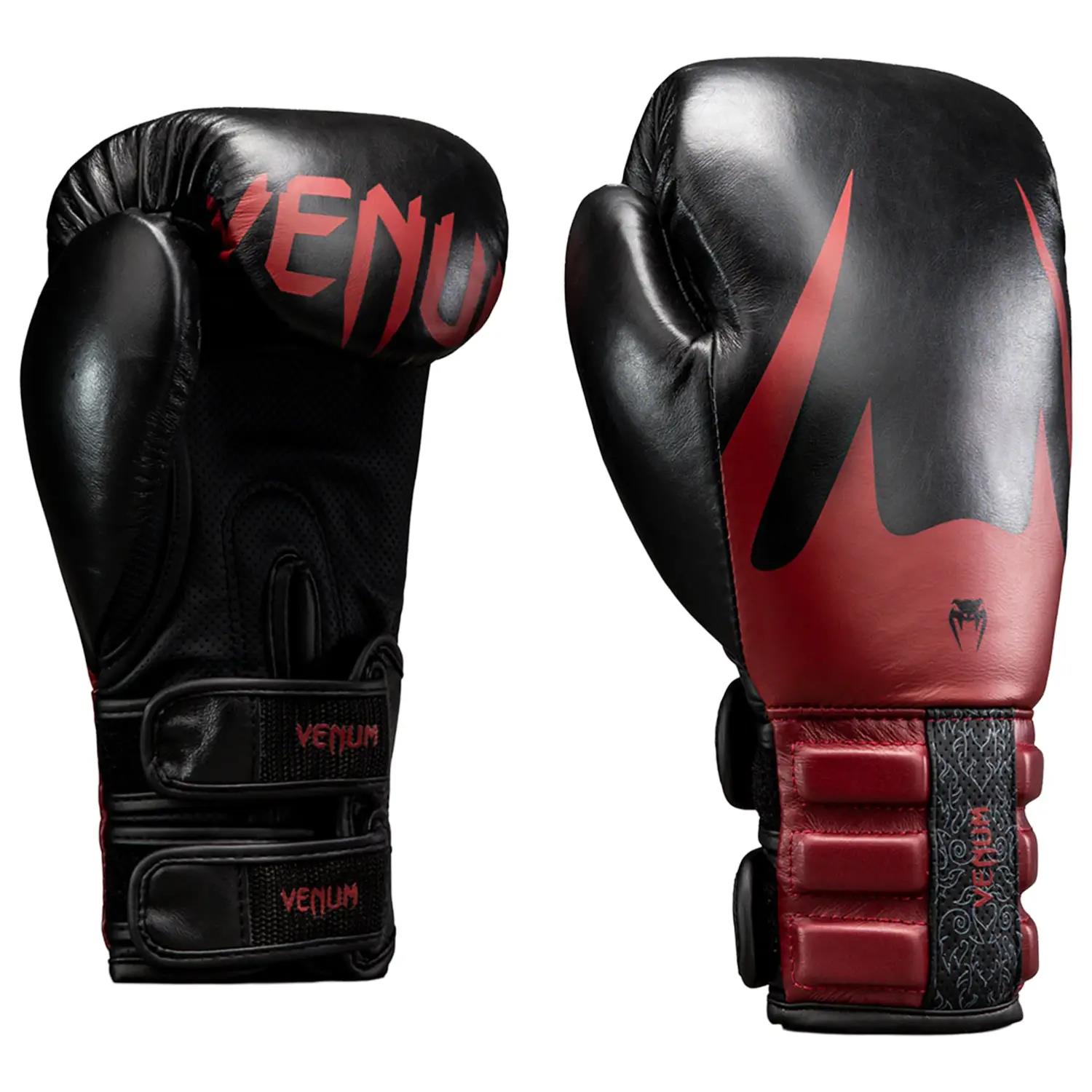 VENUM Boxing Gloves, Reverso, black-red, 16 Oz