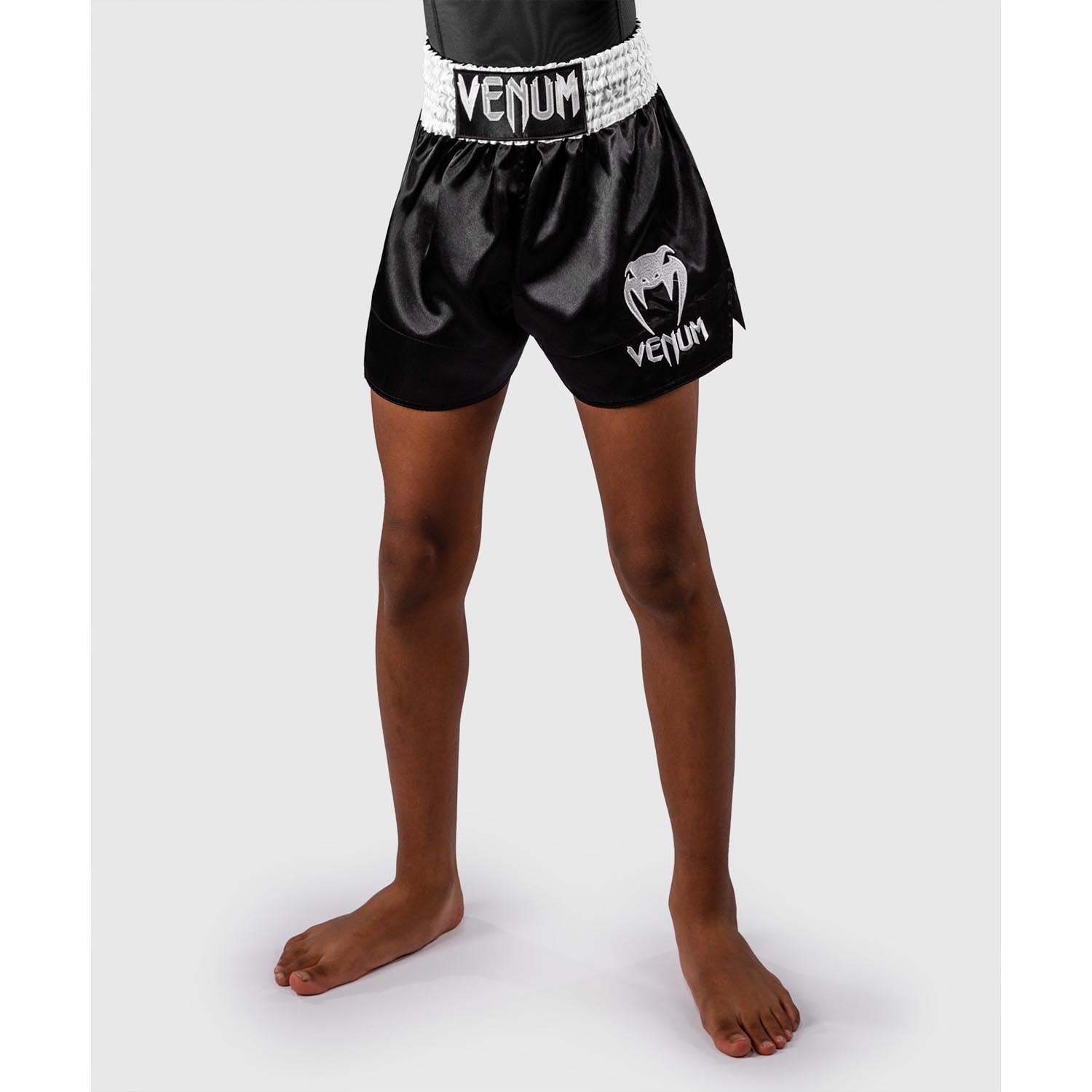 VENUM Muay Thai Shorts, Kids, Classic, black-white, 12 J