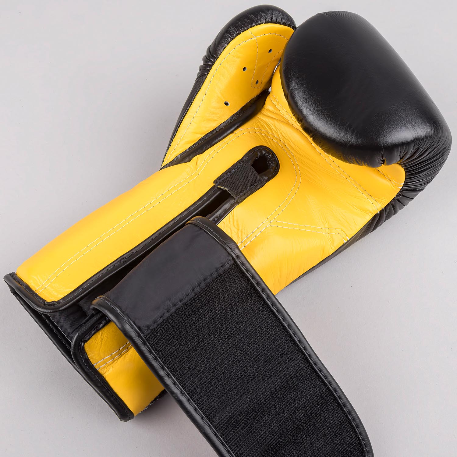 Fairtex Boxing Gloves, BGV9, black-yellow, 16 Oz