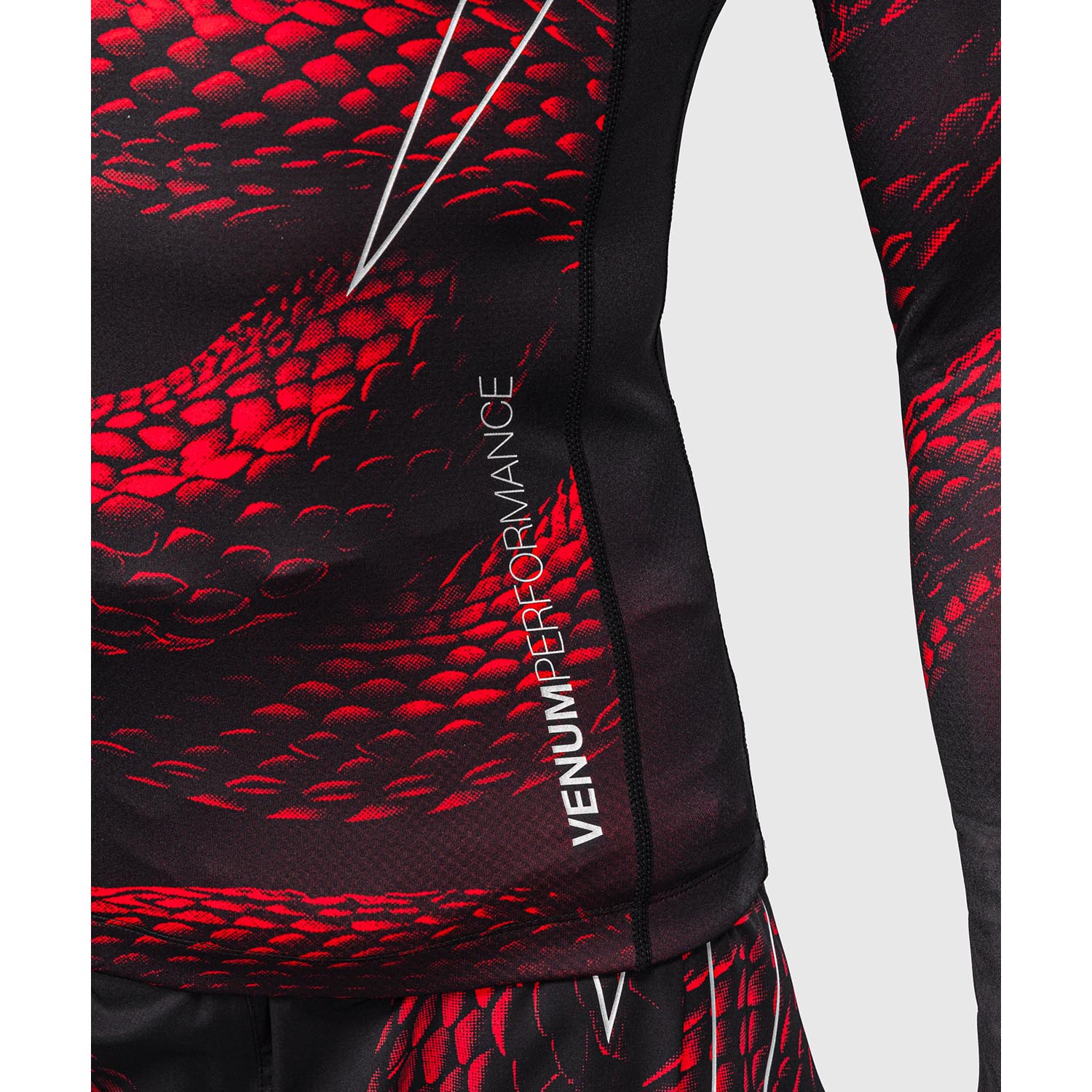 VENUM Rashguard, L/S, Matupa, black-red-silver, XXL