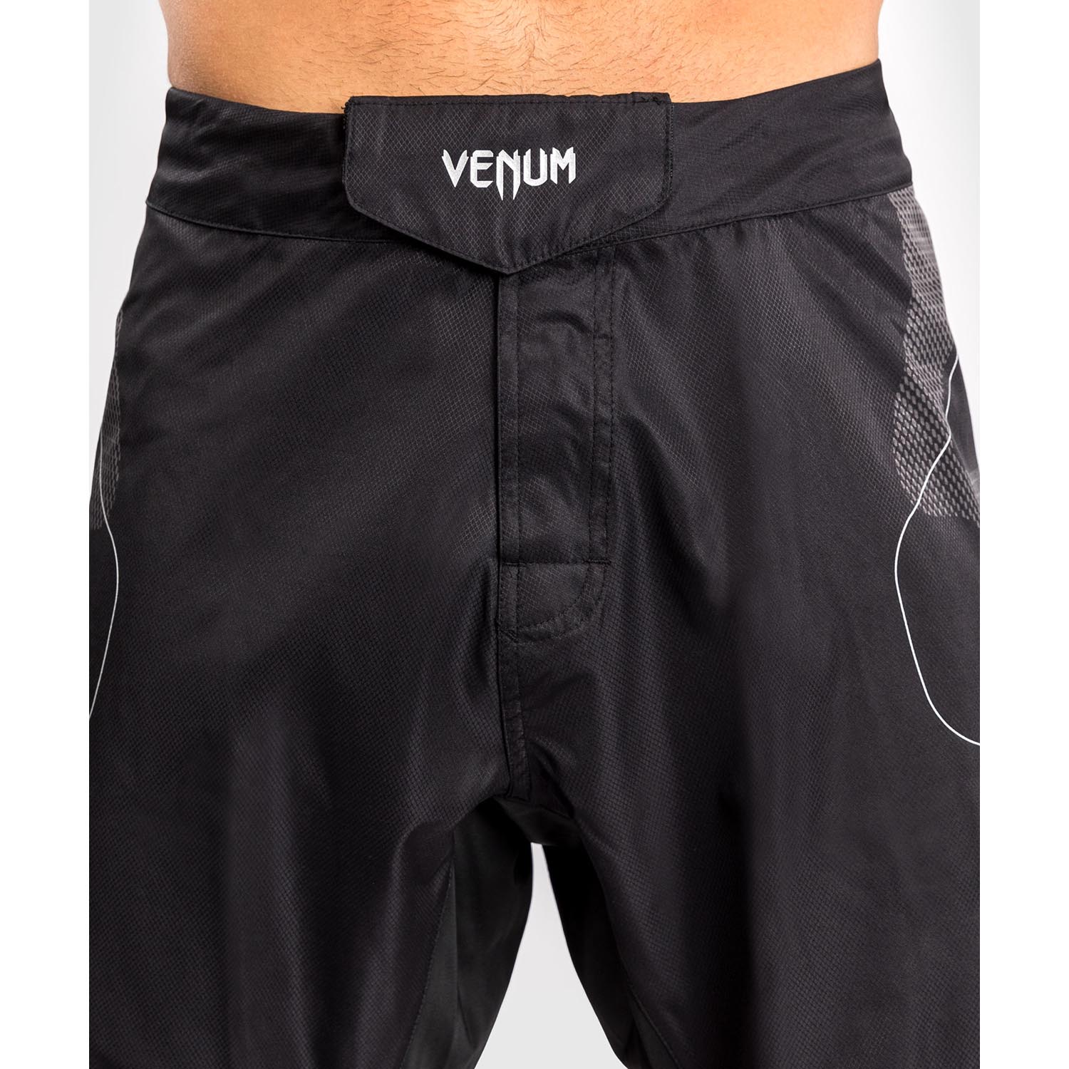 VENUM MMA Fight Shorts, Nexus, black-silver, XXL