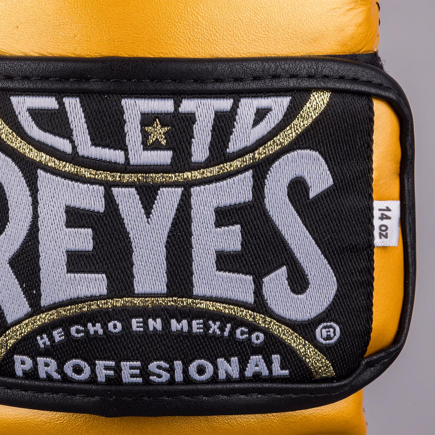 Cleto Reyes Boxing Gloves, Velcro Sparring, green-gold
