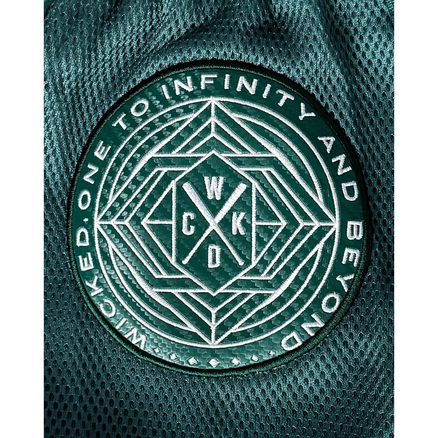 Wicked One Muay Thai Shorts, Cross Line, green-white, M