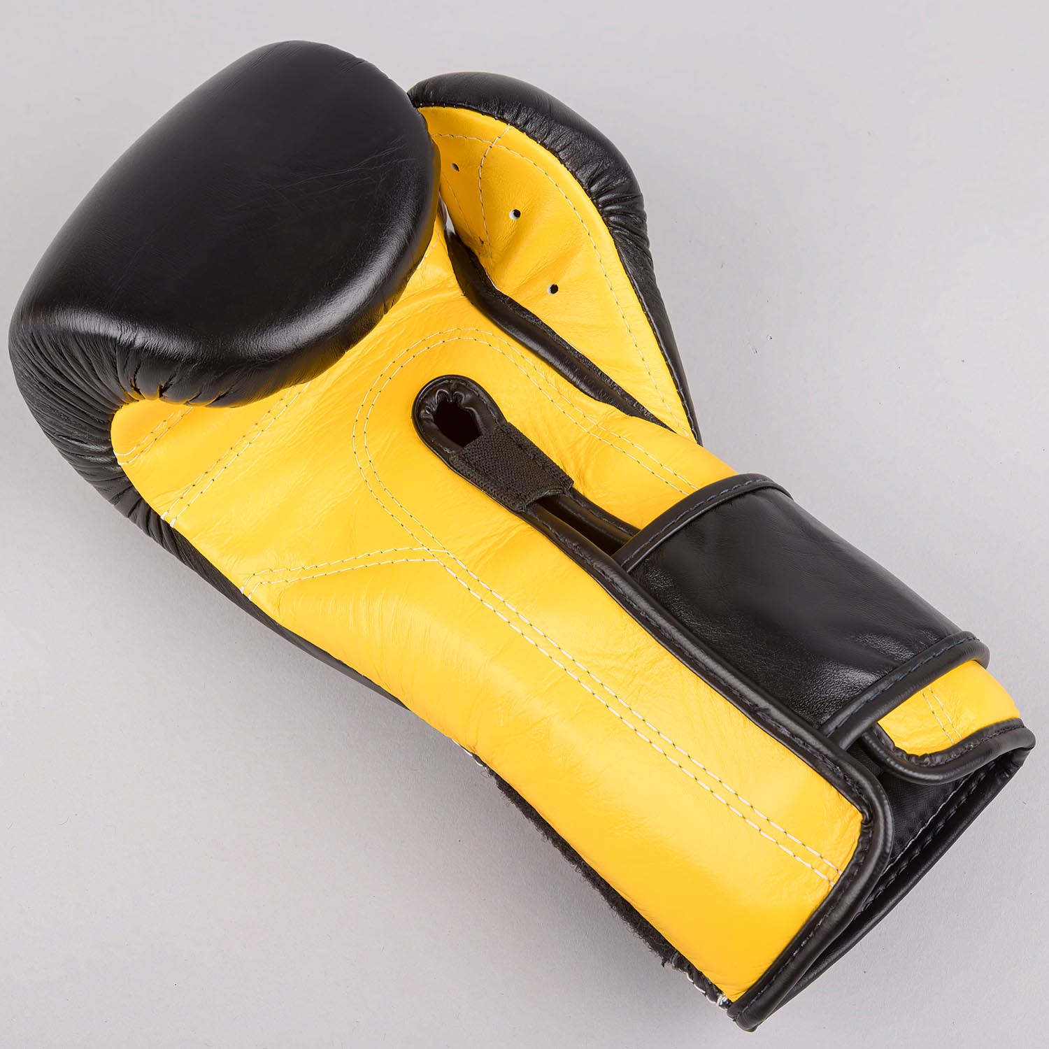 Fairtex Boxing Gloves, BGV9, black-yellow, 16 Oz